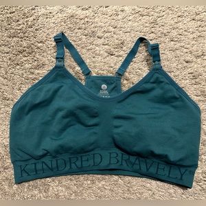 NWOT kindred bravely nursing bra size L